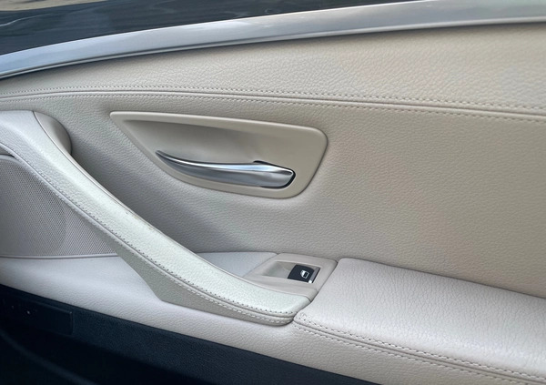 BMW Seria 5 cena 65900 przebieg: 317040, rok produkcji 2013 z Strzegom małe 191